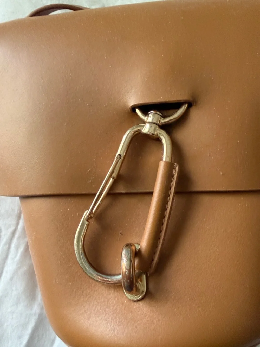 Zac Posen Caramel Brown Leather Crossbody with Gold Carabiner Detail - Picture 2 of 8